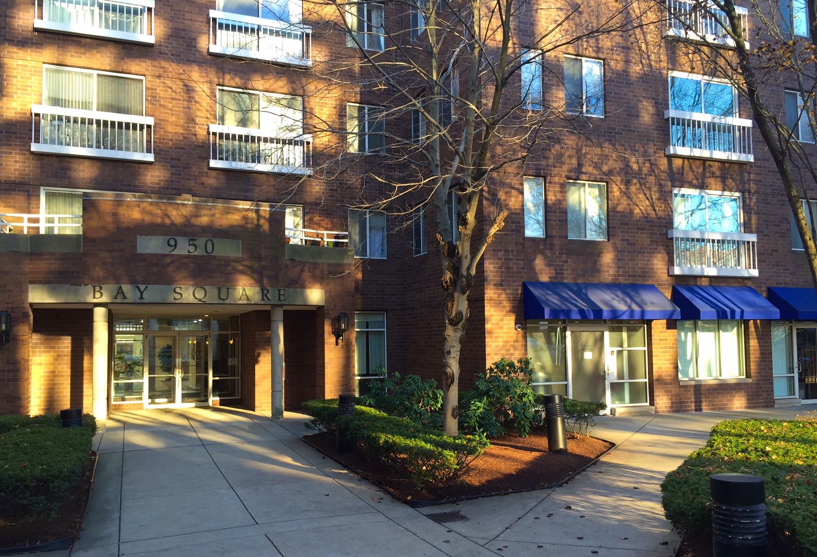 950 Massachusetts Avenue, Cambridge, Massachusetts Bay Square